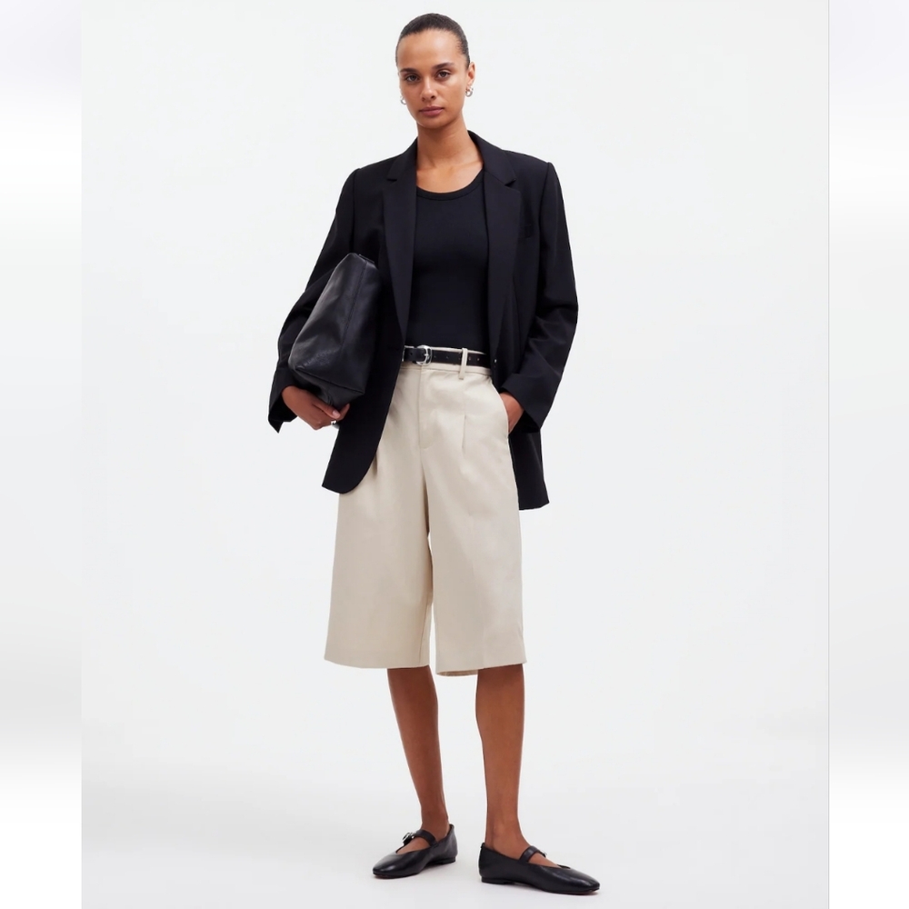 Madewell Slouchy Shorts in Drapey Twill -